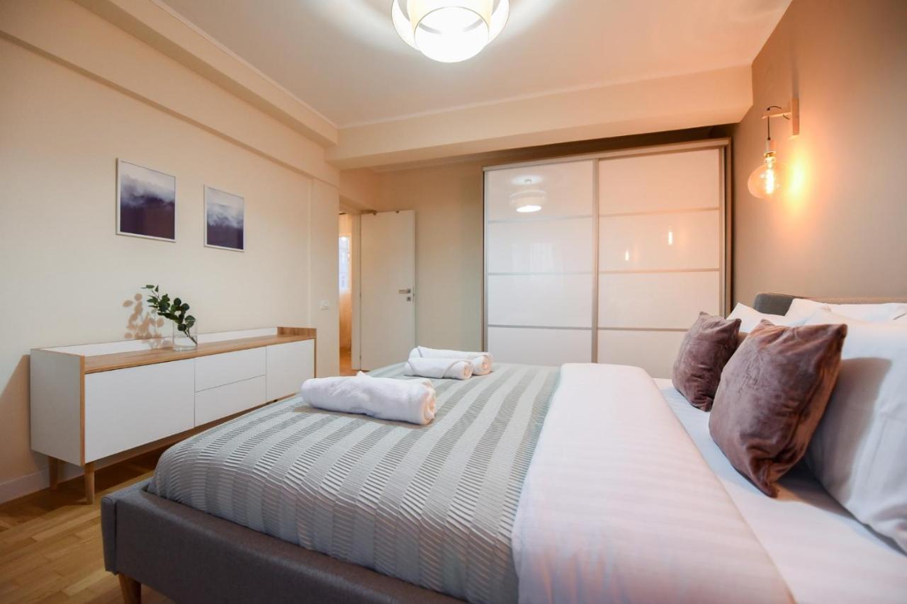 The Dream Apartment - Near Radisson Hotel Boekarest Buitenkant foto