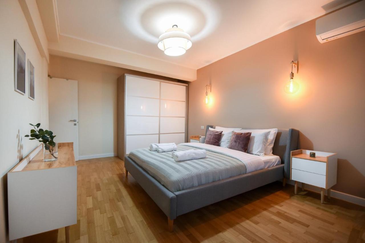 The Dream Apartment - Near Radisson Hotel Boekarest Buitenkant foto